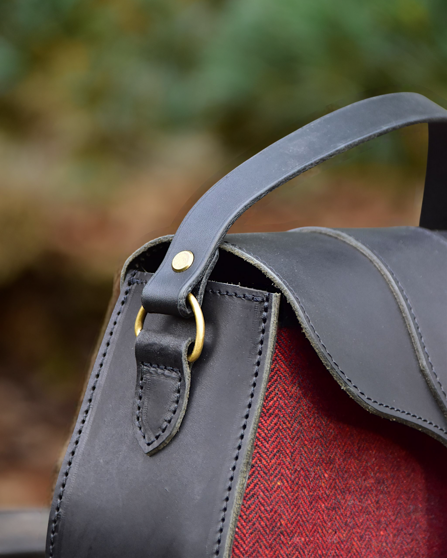 Umhängetasche mit Tweed