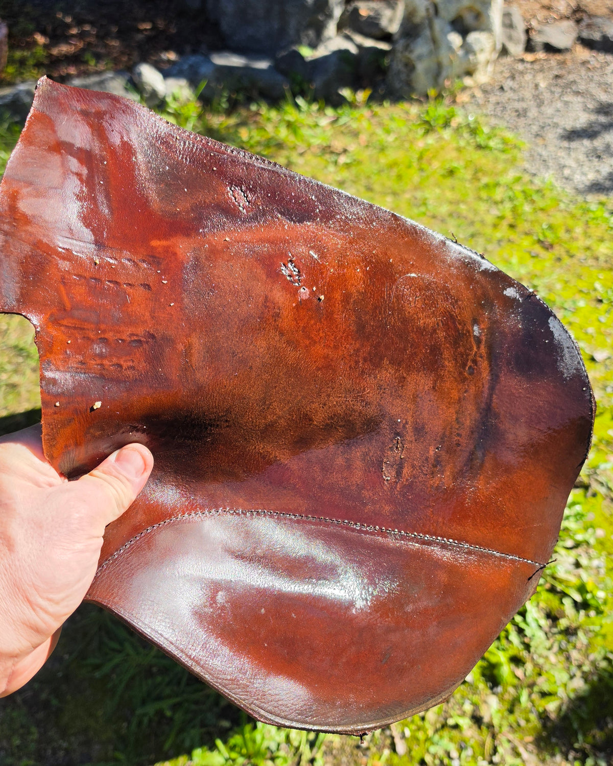 Umhängetasche "old saddle"