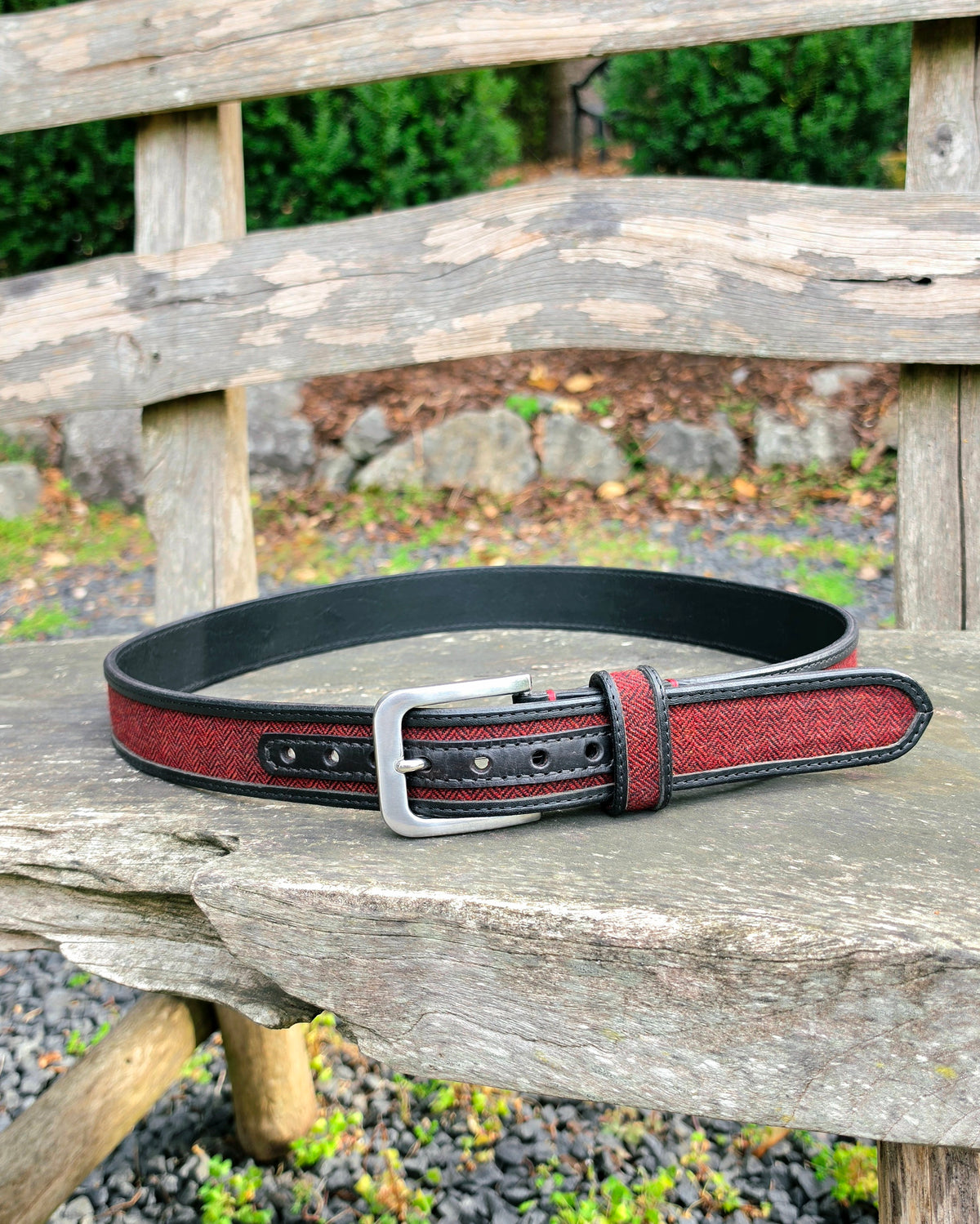 Ledergürtel "John" mit rotem Tweed