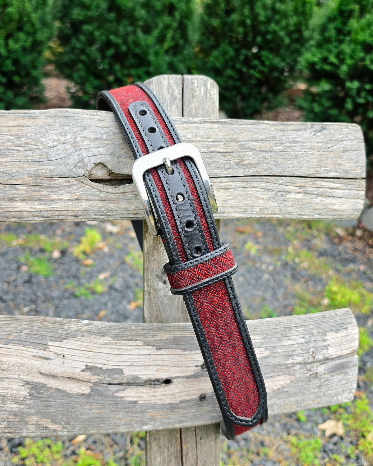 Ledergürtel "John" mit rotem Tweed