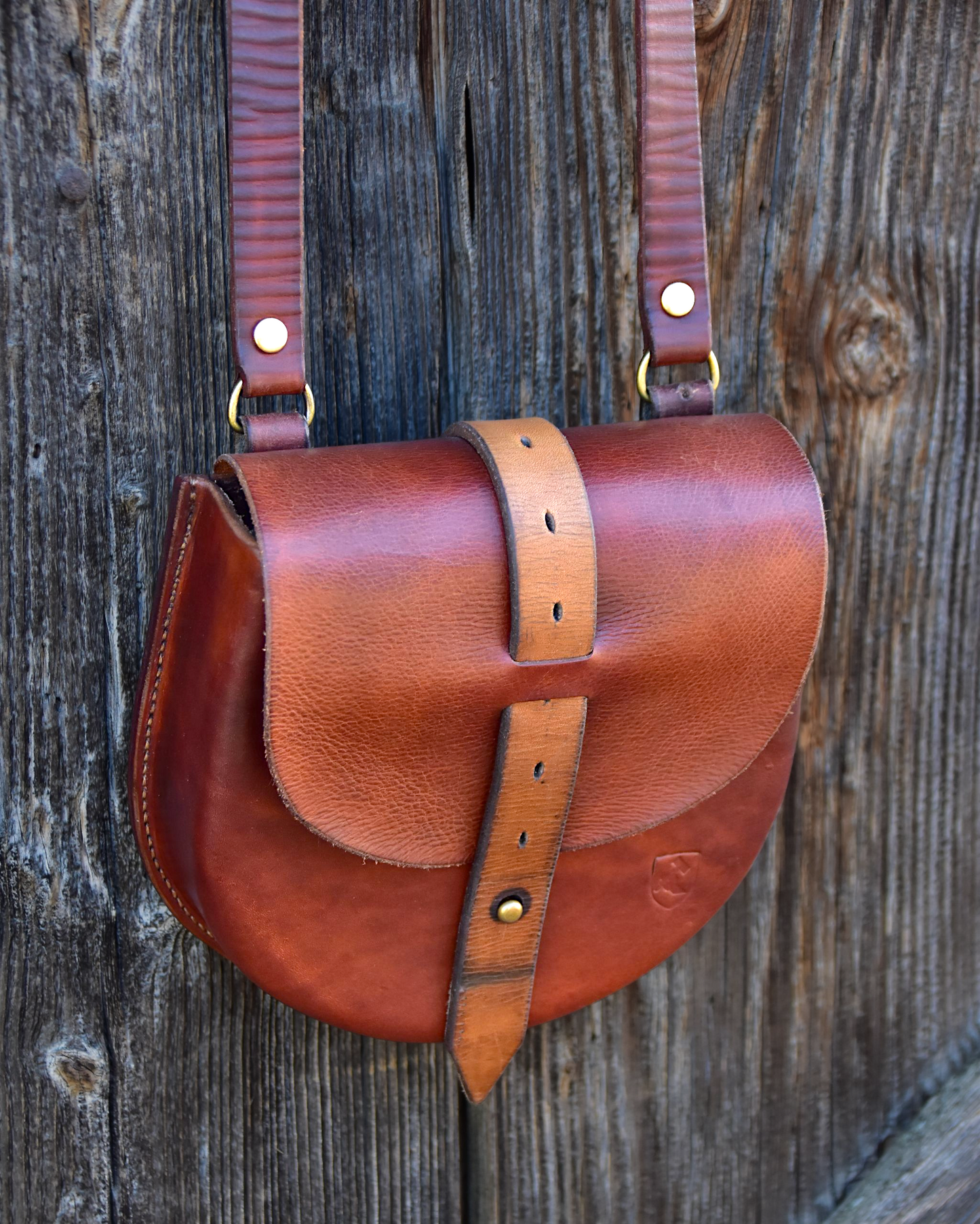 Umhängetasche "Hunter" Farbe Cognac