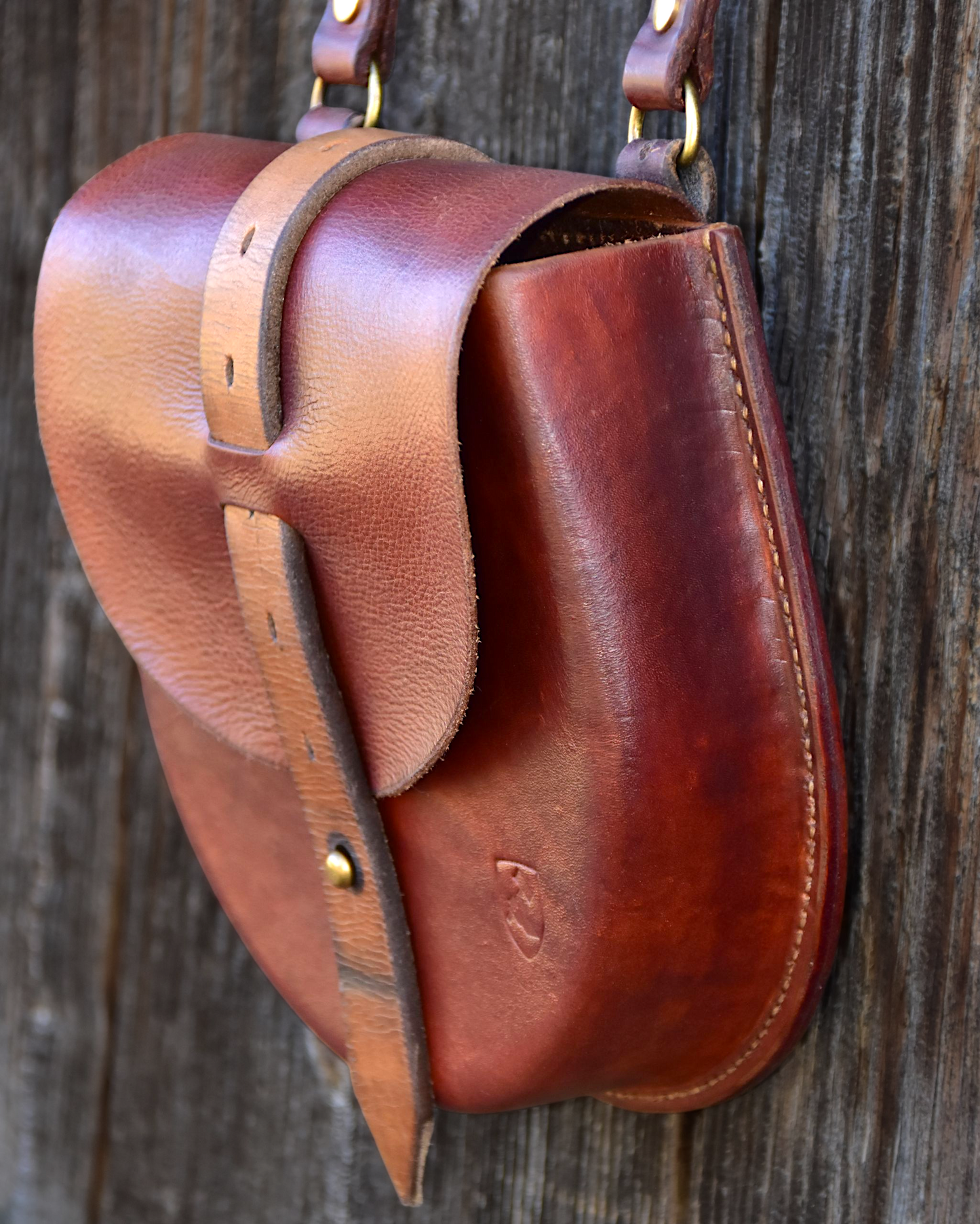 Umhängetasche "Hunter" Farbe Cognac